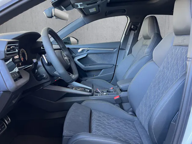 Audi A3 Sportback TFSI 110 kW S line Attraction S tronic