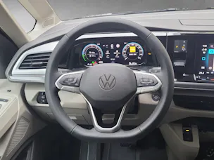 VW VW Multivan Liberty 1.5eHybrid 4Motion