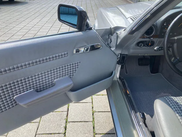 Mercedes-Benz SL 280