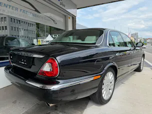 Jaguar XJ8 4.2 V8 Executive