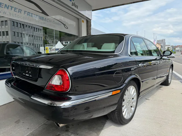 Jaguar XJ8 4.2 V8 Executive
