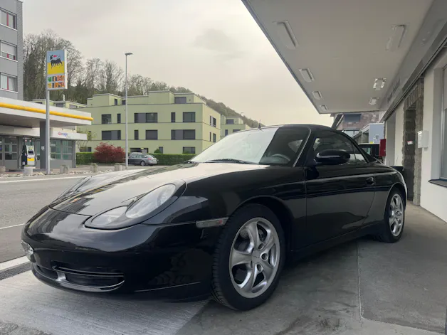 Porsche 911 Carrera 4 Cabrio