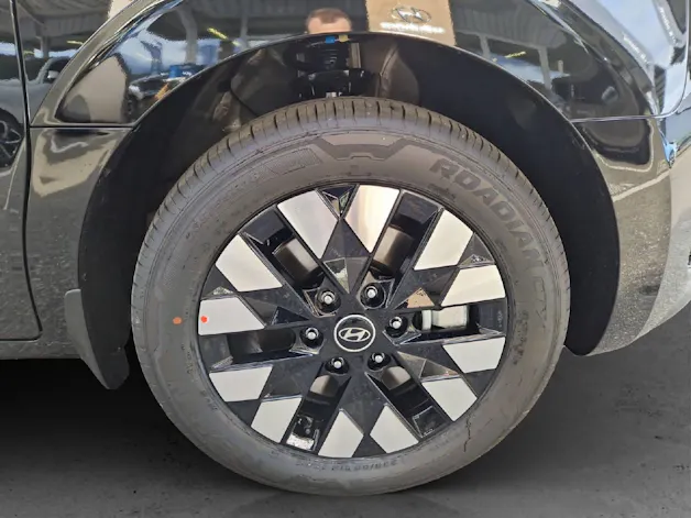 Hyundai Staria Premium Vertex 1.6 T-GDi HEV MY25