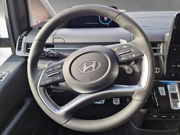 Hyundai Staria Premium Vertex 1.6 T-GDi HEV MY25