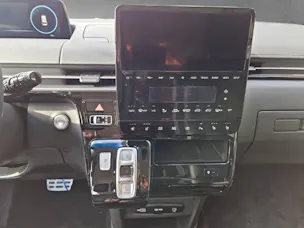 Hyundai Staria Premium Vertex 1.6 T-GDi HEV MY25