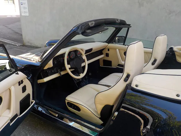 Porsche 911 Carrera Cabrio