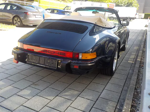Porsche 911 Carrera Cabrio