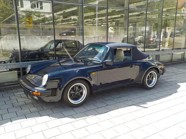 Porsche 911 Carrera Cabrio