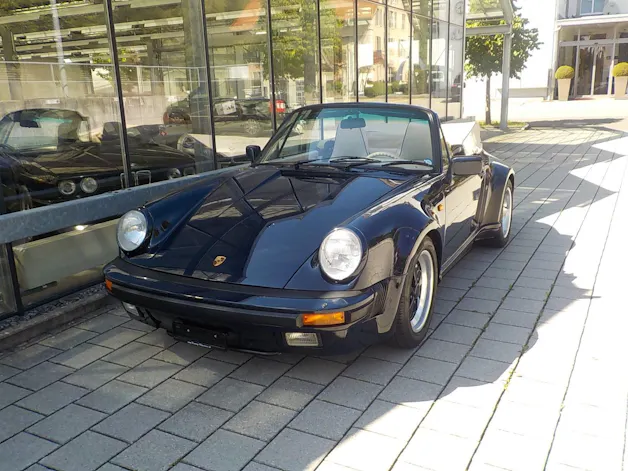 Porsche 911 Carrera Cabrio