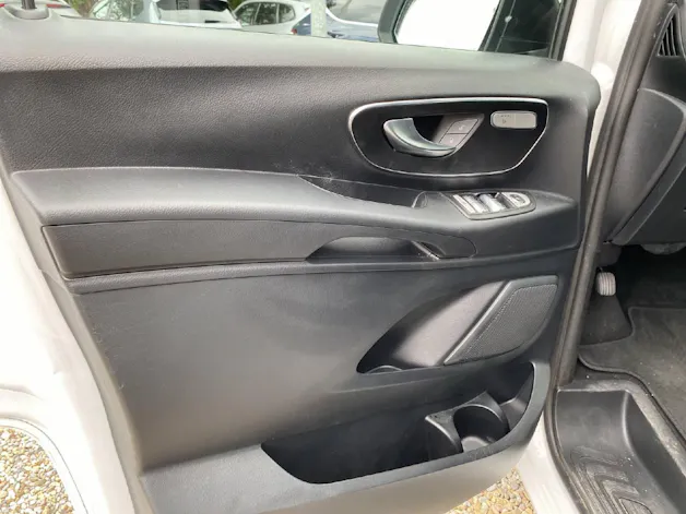 Mercedes-Benz Vito 116 Kombi L 2.0 CDI Select
