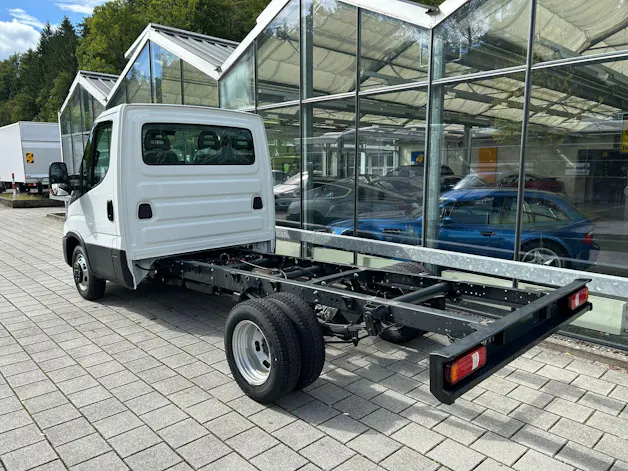 Iveco 35 C 16 H A8 3450