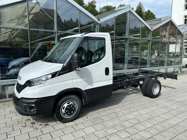 Iveco 35 C 16 H A8 3450
