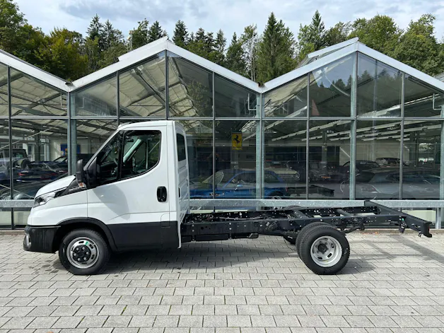 Iveco 35 C 16 H A8 3450