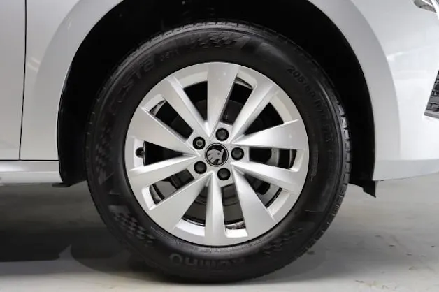 Škoda Kamiq 1.0 TSI Dynamic