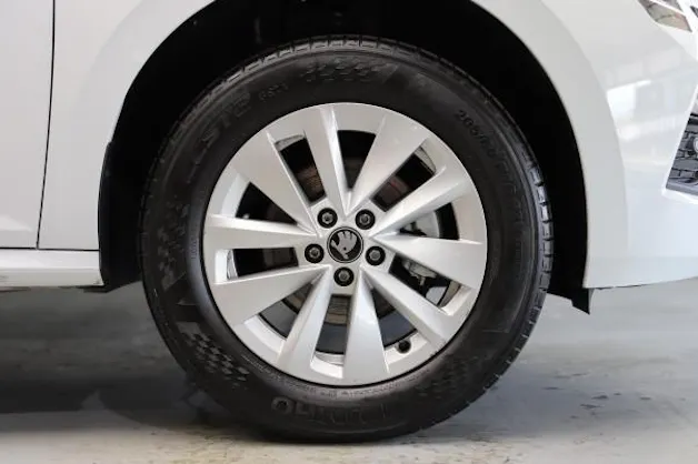 Škoda Kamiq 1.0 TSI Dynamic
