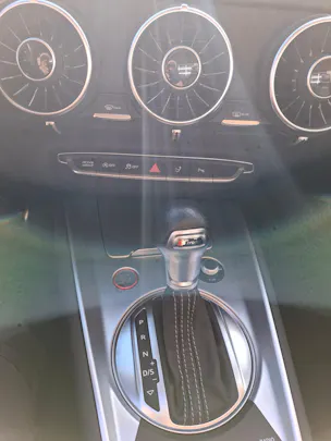 Audi TTS Roadster 2.0 TFSI quattro S-Tronic