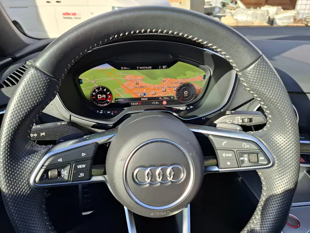 Audi TTS Roadster 2.0 TFSI quattro S-Tronic