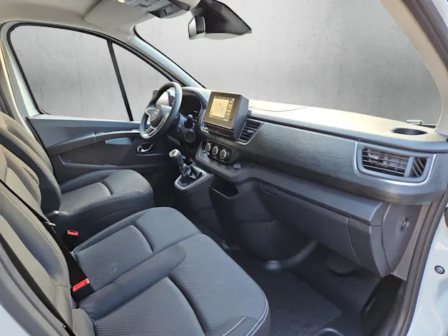Nissan Primastar 150 3.0 L1H1 N-Connecta HK M LRB - LEASING AB CHF 449.- mtl
