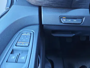 Nissan Primastar 150 3.0 L1H1 N-Connecta HK M LRB - LEASING AB CHF 449.- mtl