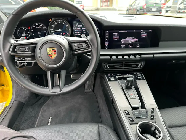 Porsche 911 Carrera PDK
