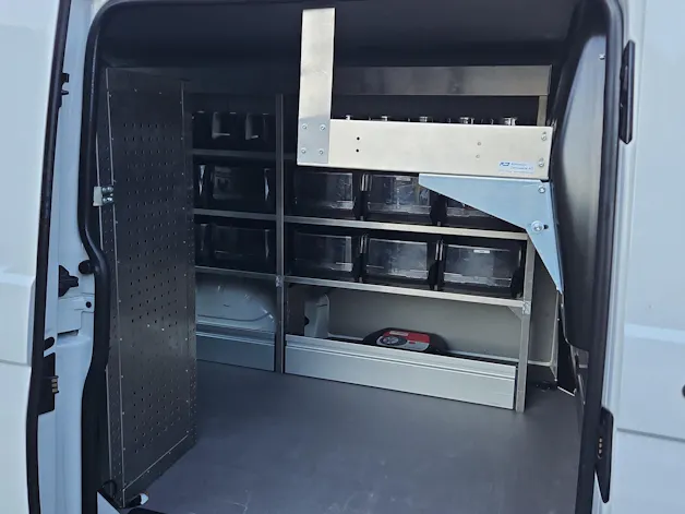 VW T6 Transporter 2.0 TDI - Innenausbau