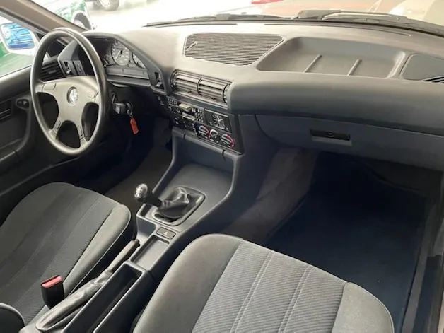 BMW 520i