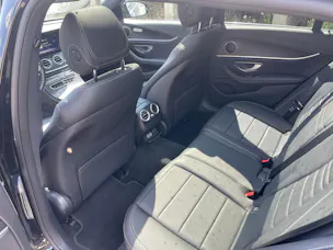 Mercedes-Benz E 220 d AMG Line 4Matic 9G-Tronic