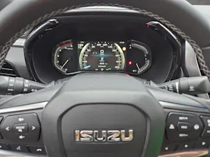 Isuzu D-MAX 1.9 CrewCab N60F+ 4x4 Automat