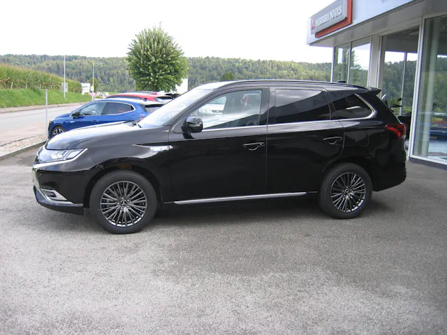 Mitsubishi Outlander 2.4 PHEV Diamond S-Edition 4WD Automatic