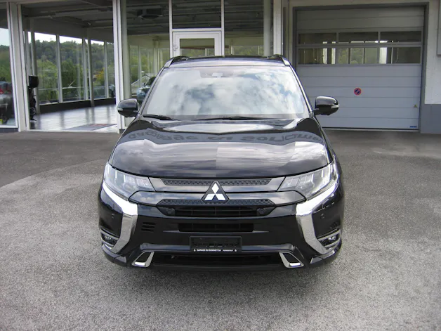 Mitsubishi Outlander 2.4 PHEV Diamond S-Edition 4WD Automatic