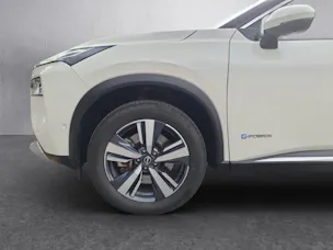 Nissan X-Trail 1.5 VC-T e-Power 4WD 7 Sitze Tekna