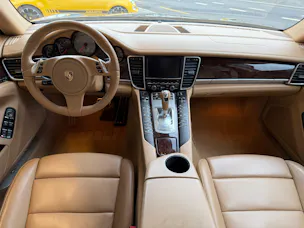 Porsche Panamera 4S 4.8 PDK