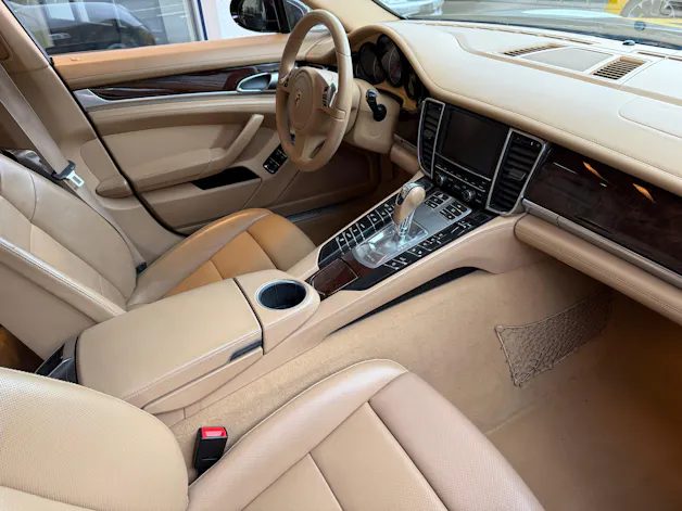 Porsche Panamera 4S 4.8 PDK