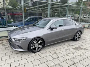 Mercedes-Benz CLA 200 Progressive 7G-DCT