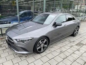 Mercedes-Benz CLA 200 Progressive 7G-DCT