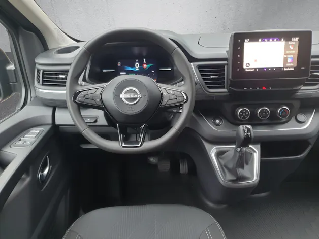 Nissan Primastar DCT 170 3.0 L2H1 Tekna 8Plätzer HK