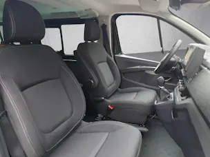 Nissan Primastar DCT 170 3.0 L2H1 Tekna 8Plätzer HK