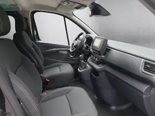 Nissan Primastar DCT 170 3.0 L2H1 Tekna 8Plätzer HK