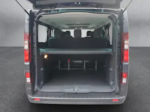Nissan Primastar DCT 170 3.0 L2H1 Tekna 8Plätzer HK