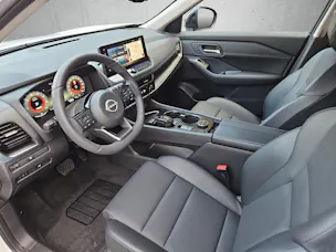 Nissan X-Trail 1.5 e-Power 4WD N-Trek "Offroad"