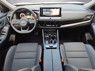 Nissan X-Trail 1.5 e-Power 4WD N-Trek "Offroad"