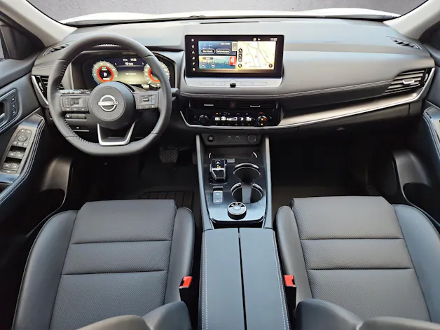 Nissan X-Trail 1.5 e-Power 4WD N-Trek "Offroad"