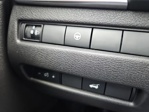 Nissan X-Trail 1.5 e-Power 4WD N-Trek "Offroad"