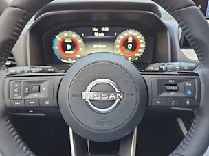 Nissan X-Trail 1.5 e-Power 4WD N-Trek "Offroad"