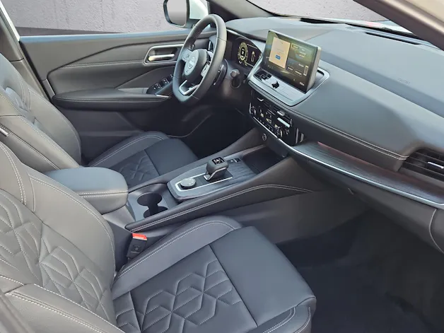 Nissan Qashqai 1.3 MHEV Tekna 4x4