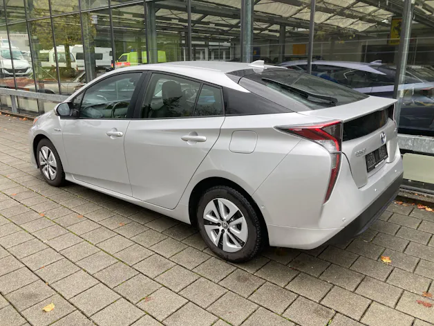 Toyota Prius 1.8 VVT-i HSD Sol Premium