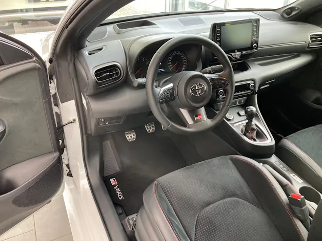 Toyota Yaris 1.6 GR Sport