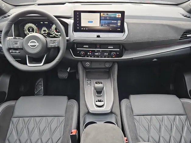 Nissan Qashqai 1.3 MHEV Tekna+ 4x4