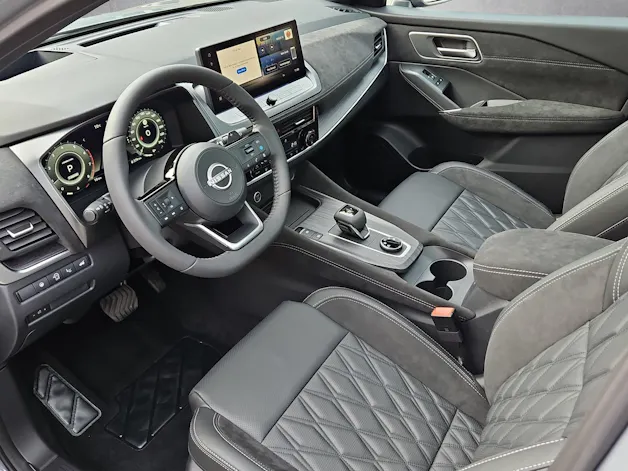 Nissan Qashqai 1.3 MHEV Tekna+ 4x4