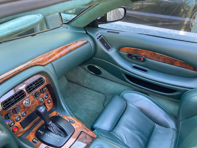 Aston Martin DB7 Vantage Volante